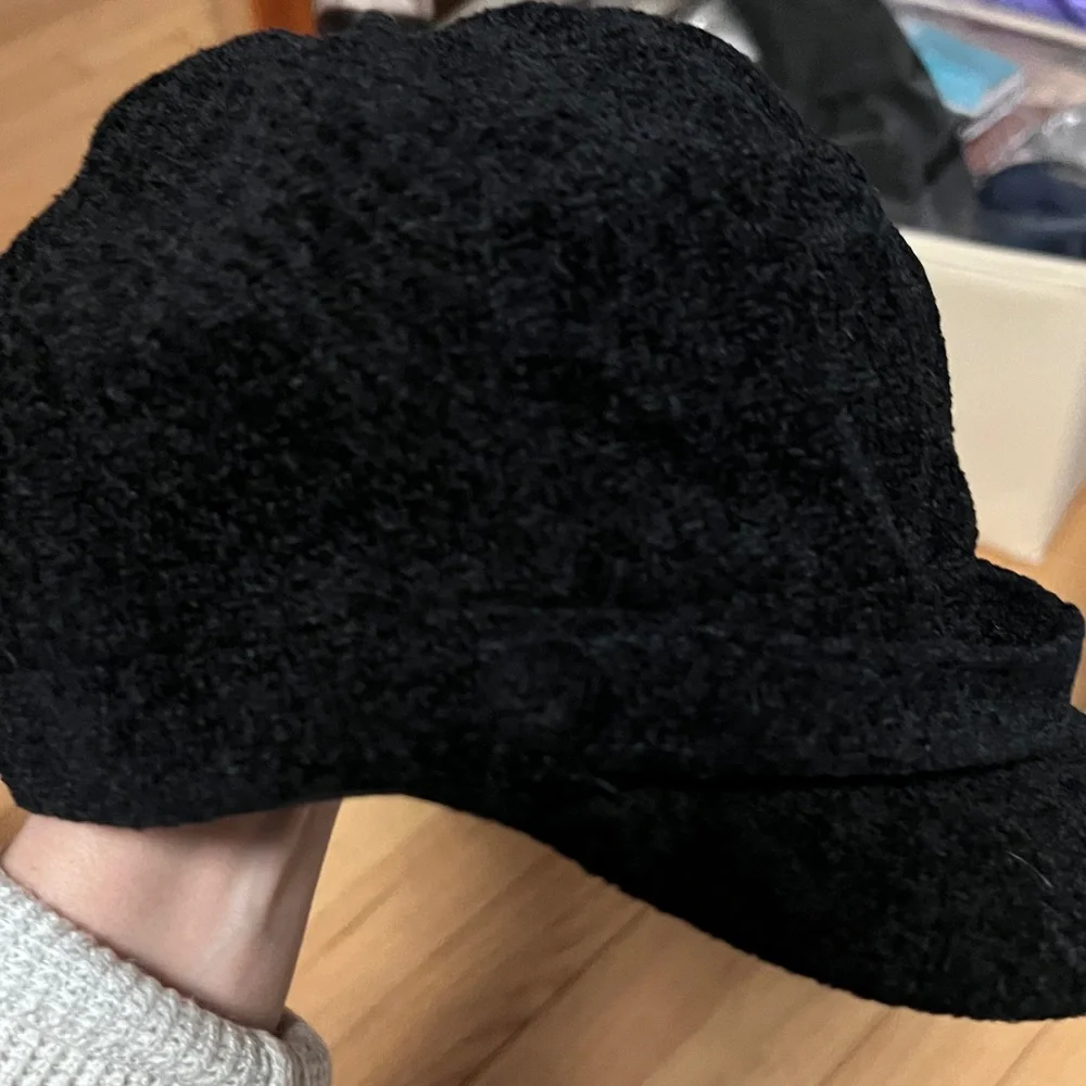 Vintage Charter Club Wool Blend Newsboy Cap in  black- Classic Women's Hat cadet